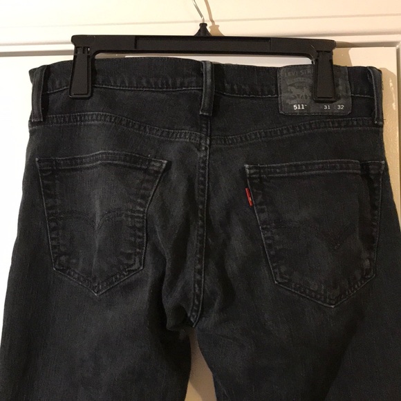 Men’s Black Levi’s with; lightly worn. - Picture 3 of 5